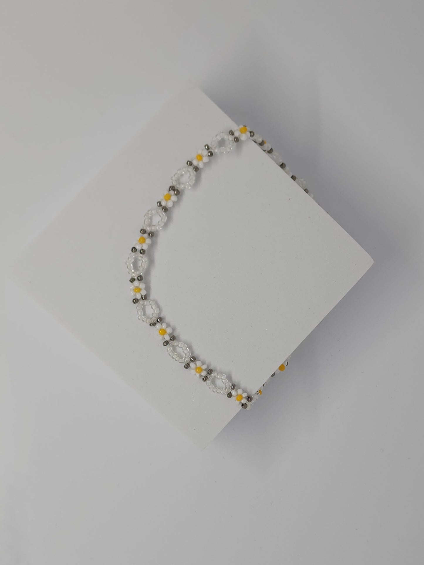 Daisy Choker