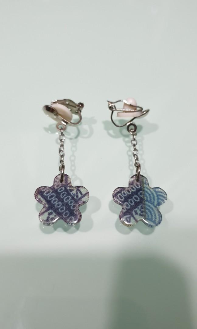 Clip-On Flower Shaped Earrings