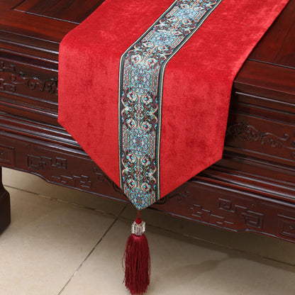 American-style Table Runner