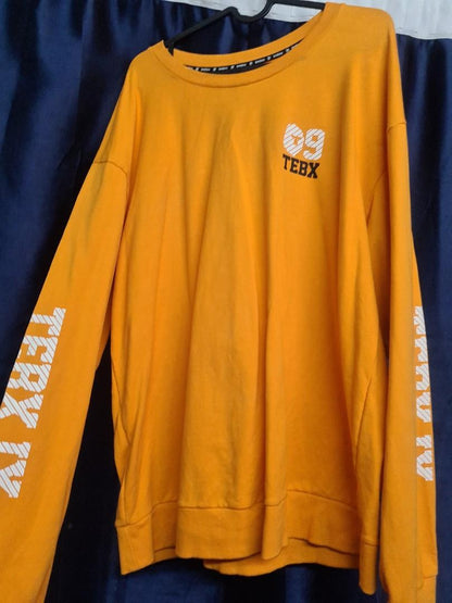 Yishion Teebox Orange Sweater